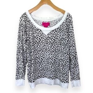 Victoria's Secret Leopard Print Animal Long Sleeve Pajamas Top Only Size M